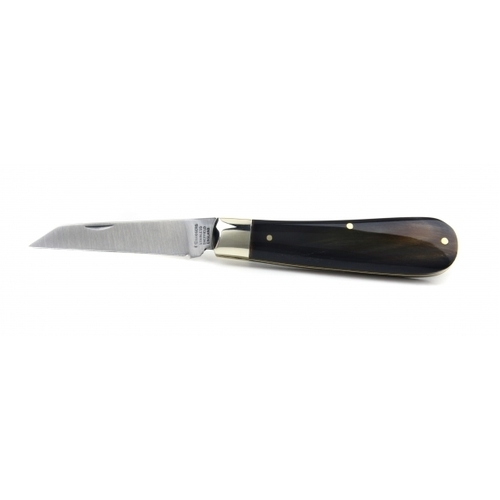 Joseph Rodgers K0014 Buffalo Horn Folding Knife